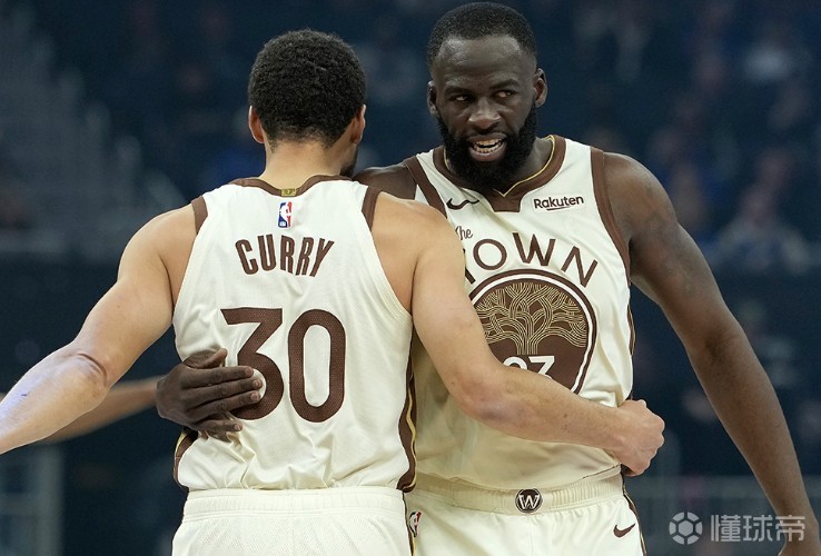 追梦：库里今天给我发了短信，说他保证会尽快回归赛场